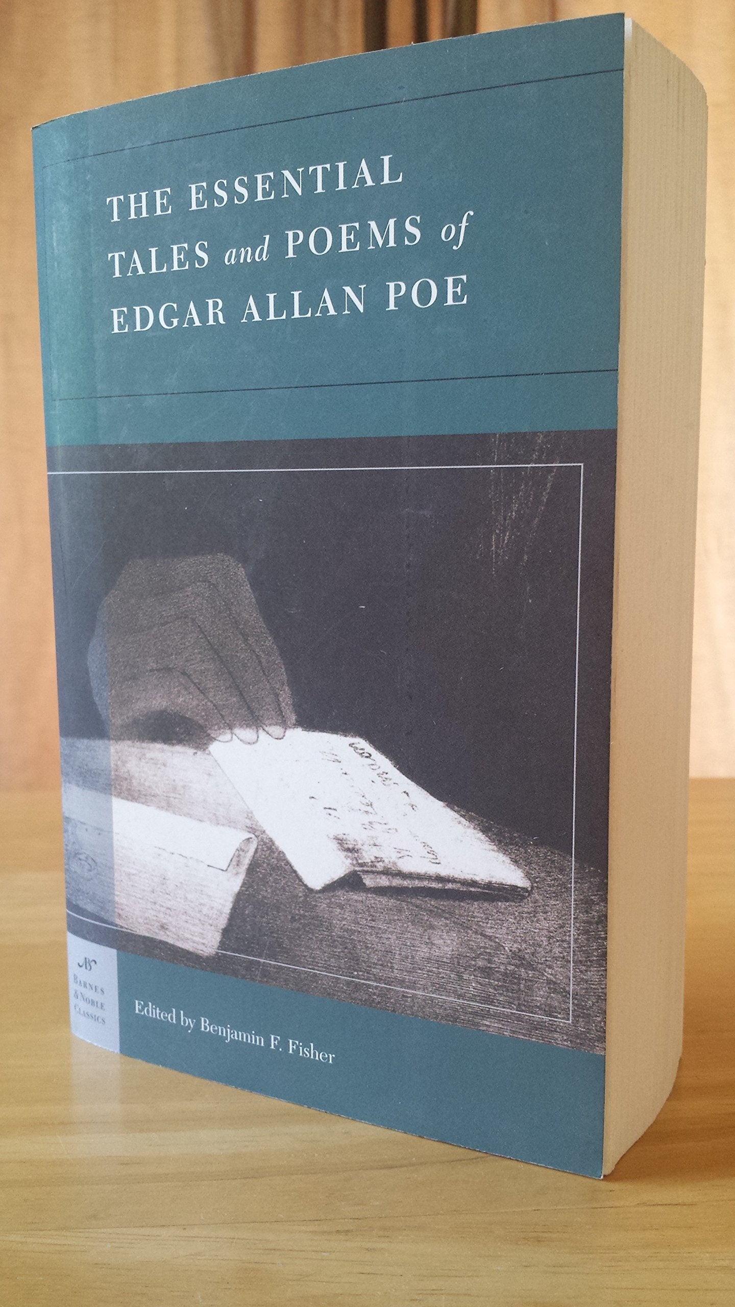 The Essential Tales And Poems Of Edgar Allen Poe (Barnes & Noble Classics)