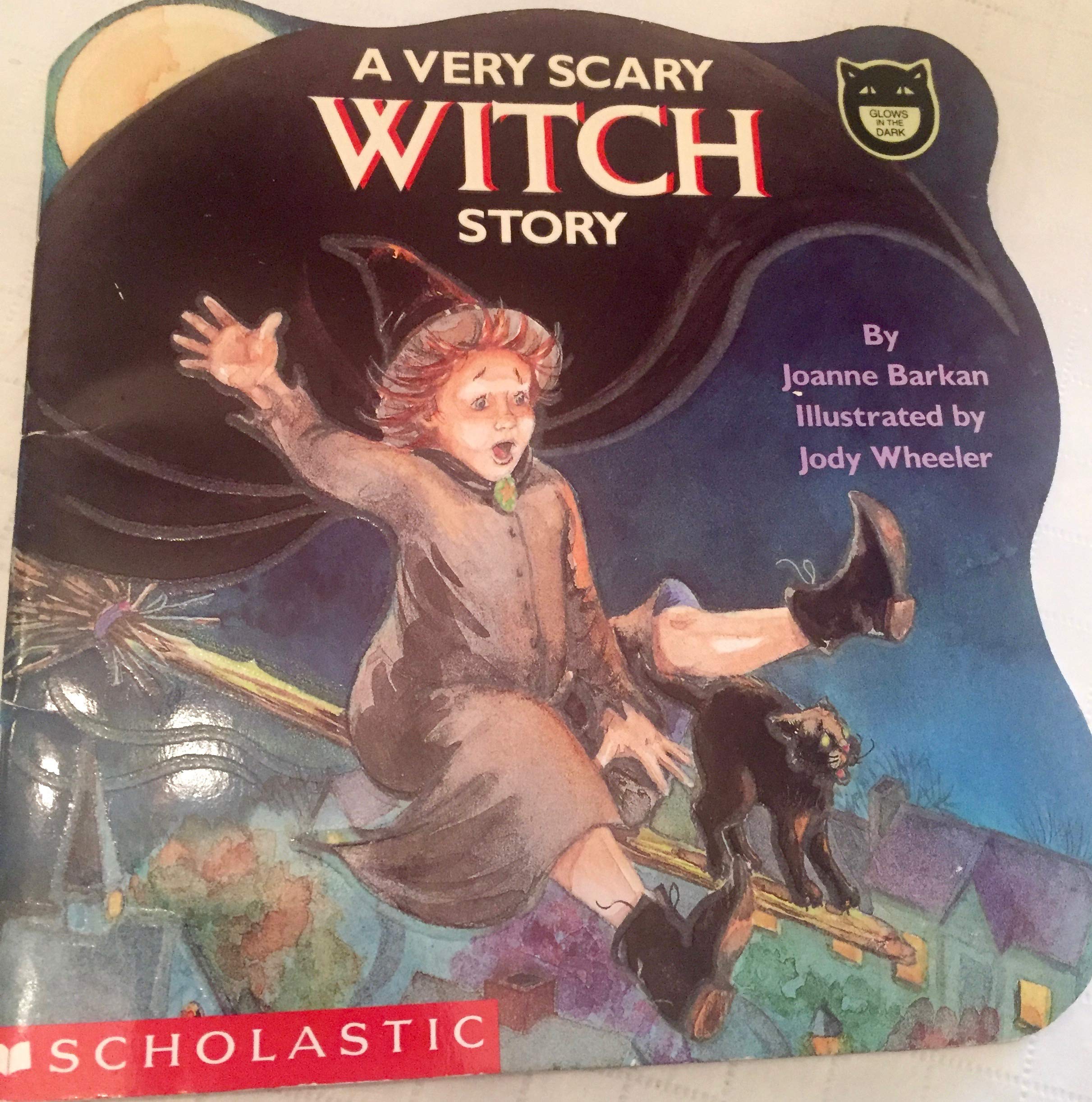 A Very Scary Witch Story (Cartwheel),New