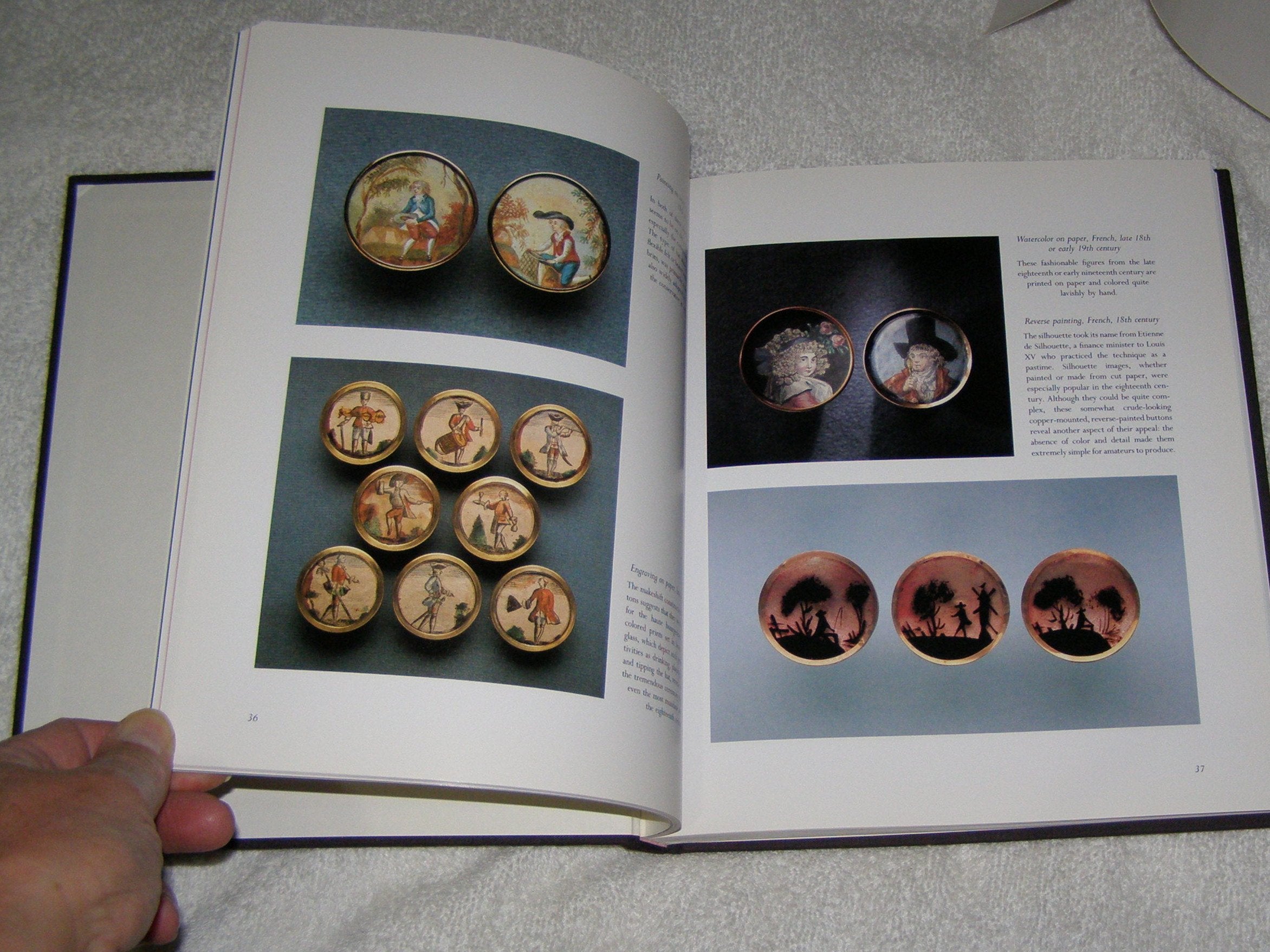 Buttons,Used