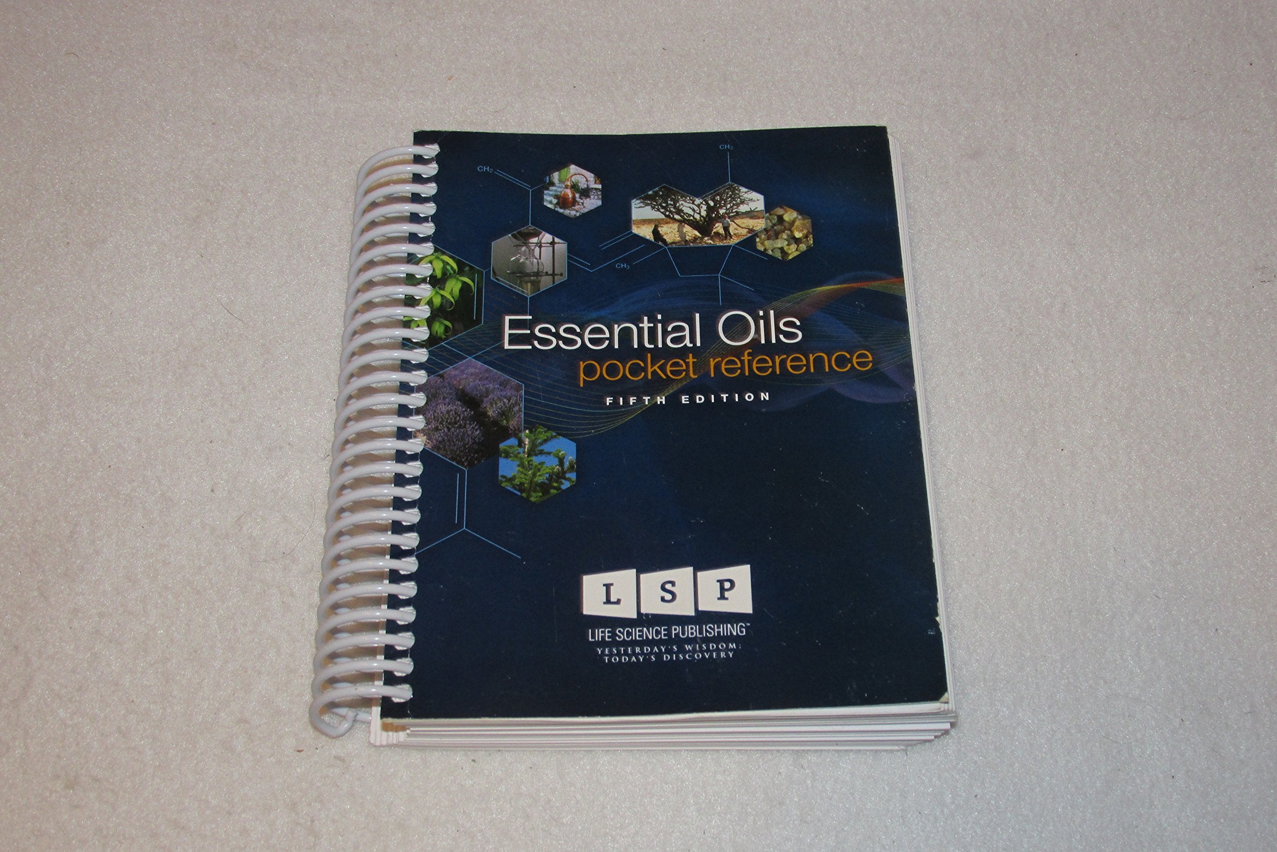 Essential Oils Pocket Reference By Gary Young (20110503),New