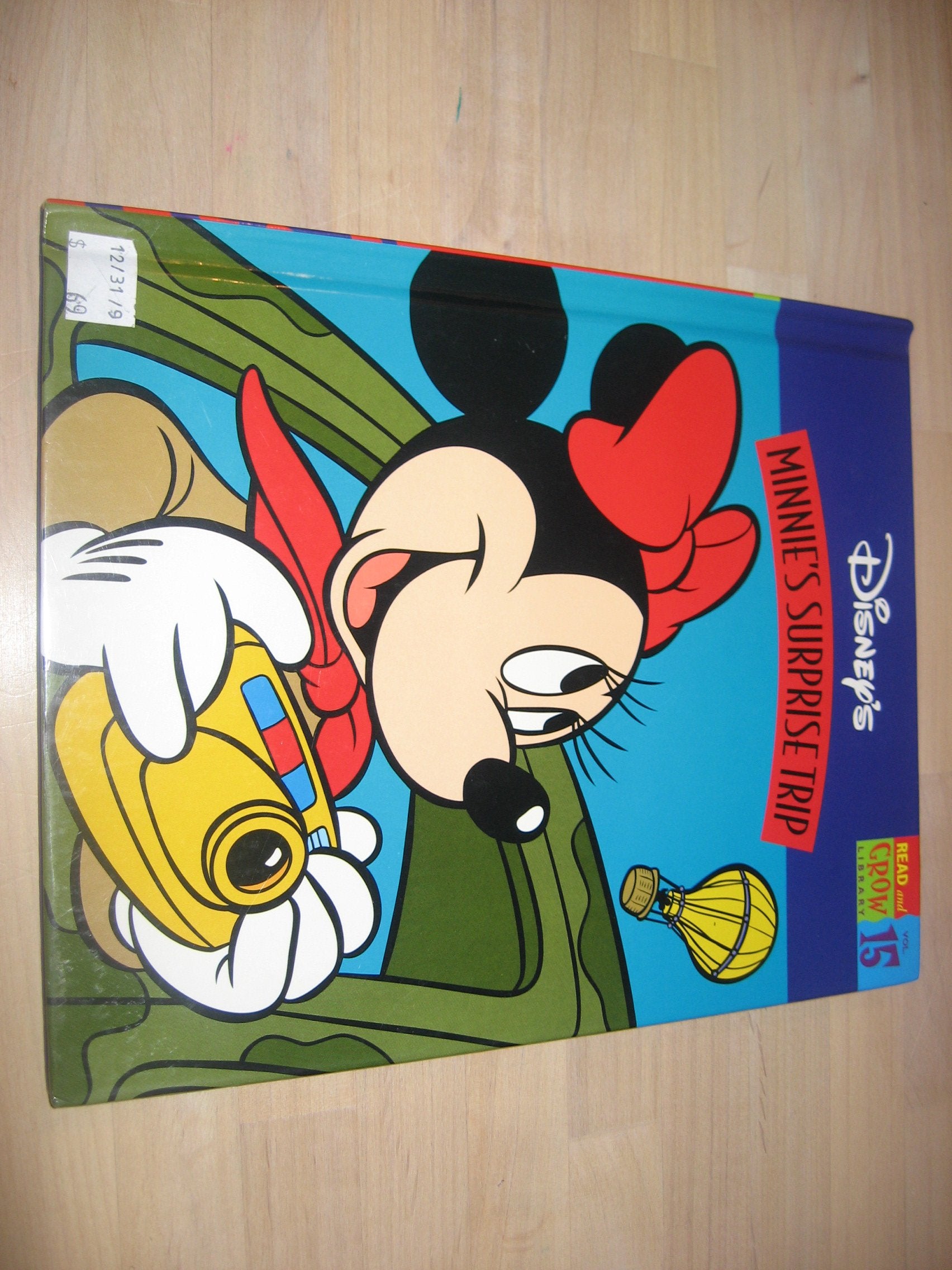 Minnie'S Surprise Trip (Disney'S Read And Grow Library, Vol. 15),New