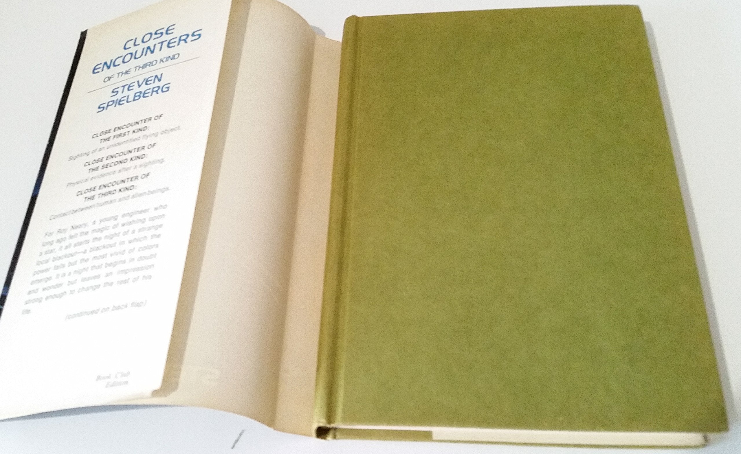 Close Encounters of the Third Kind: A Novel,Used