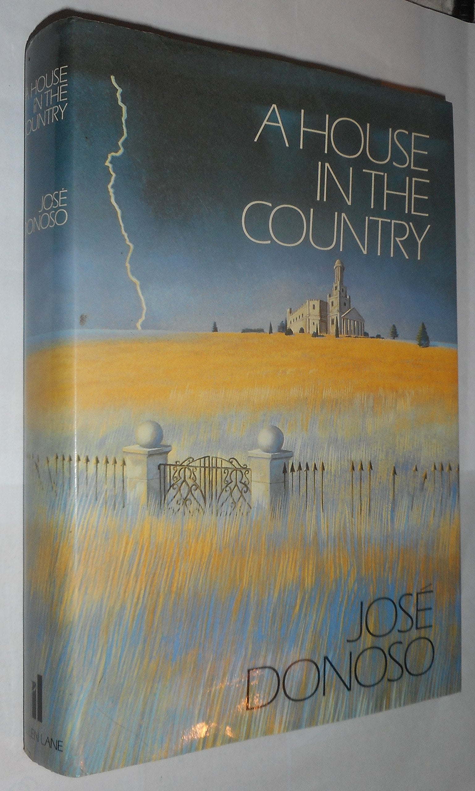 A house in the country: A novel,Used
