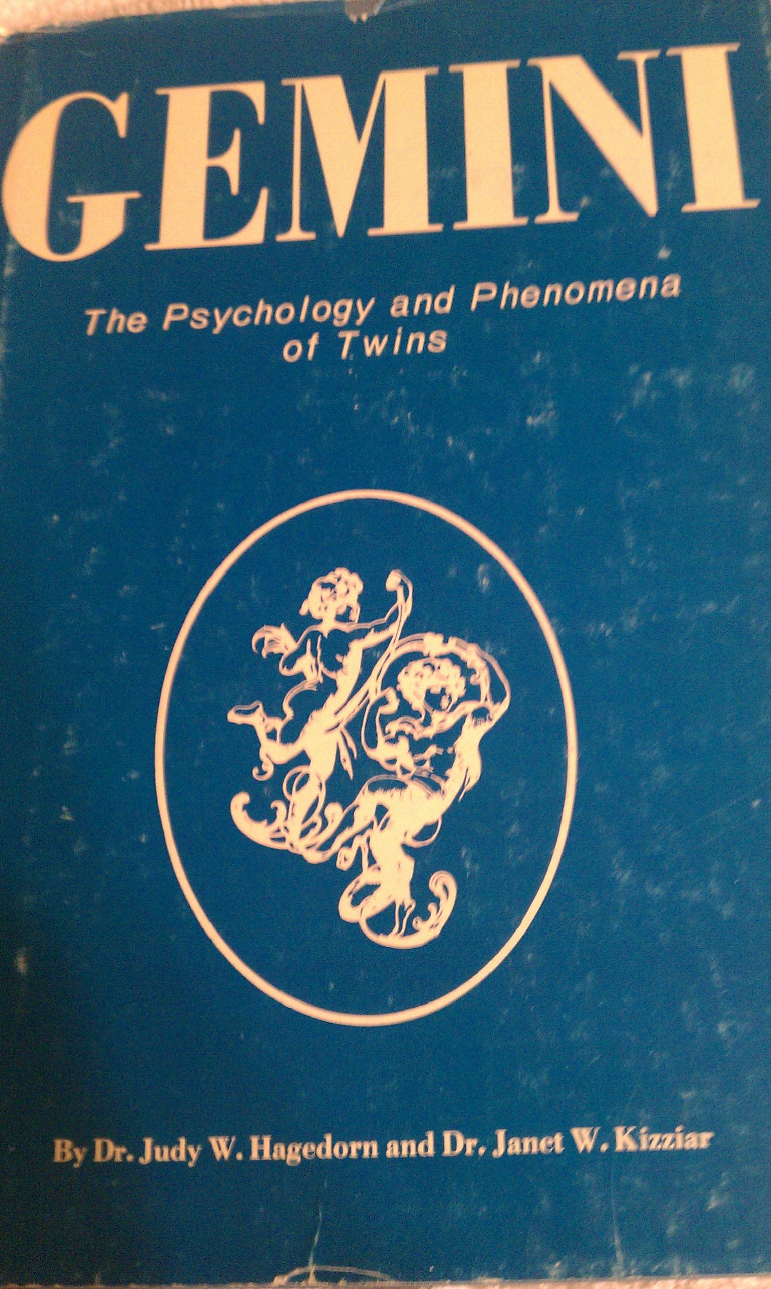 Gemini: the psychology & phenomena of twins,,Used