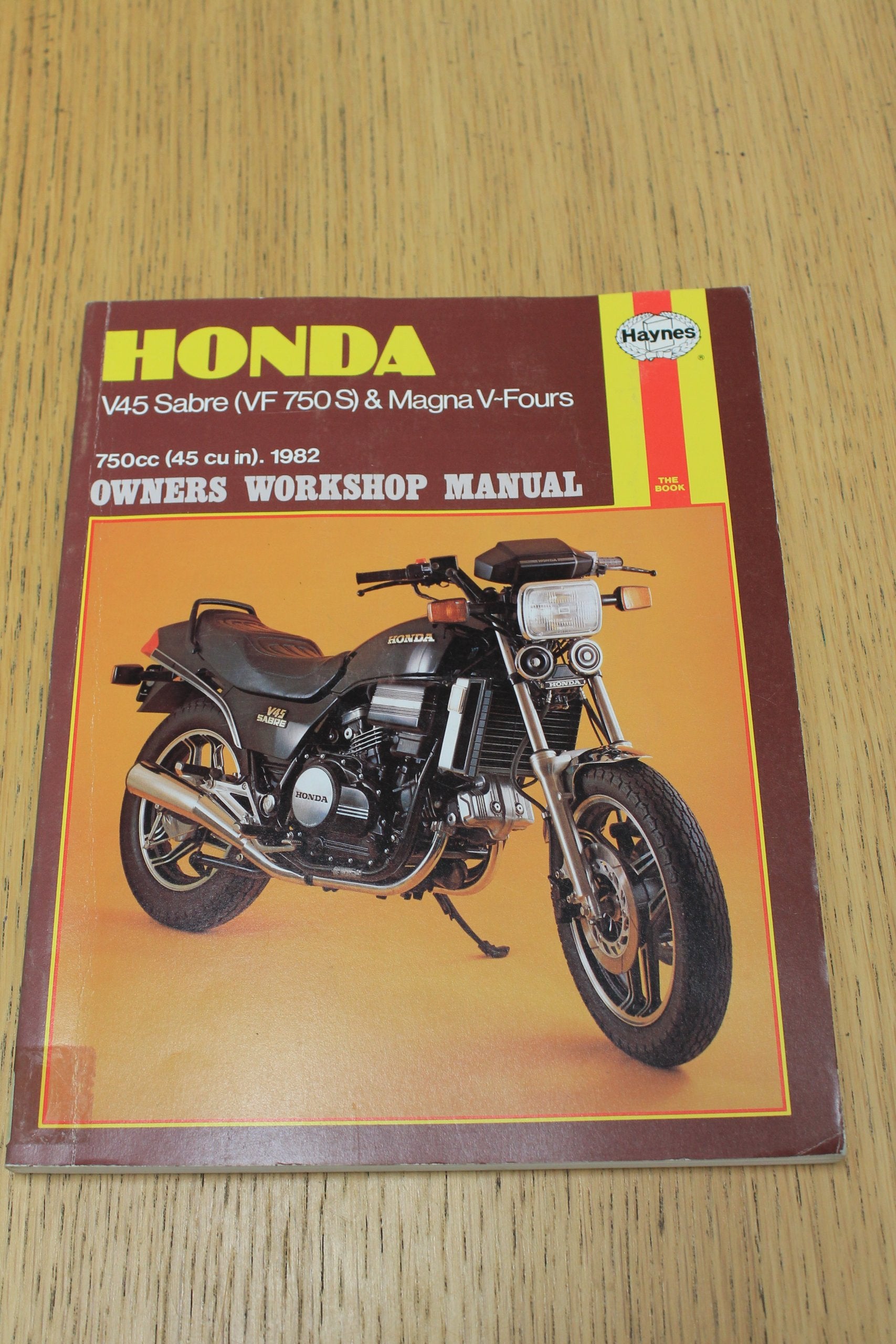 Honda V 45 (Vf750 Owners Workshop Manual, 1982 Models),Used