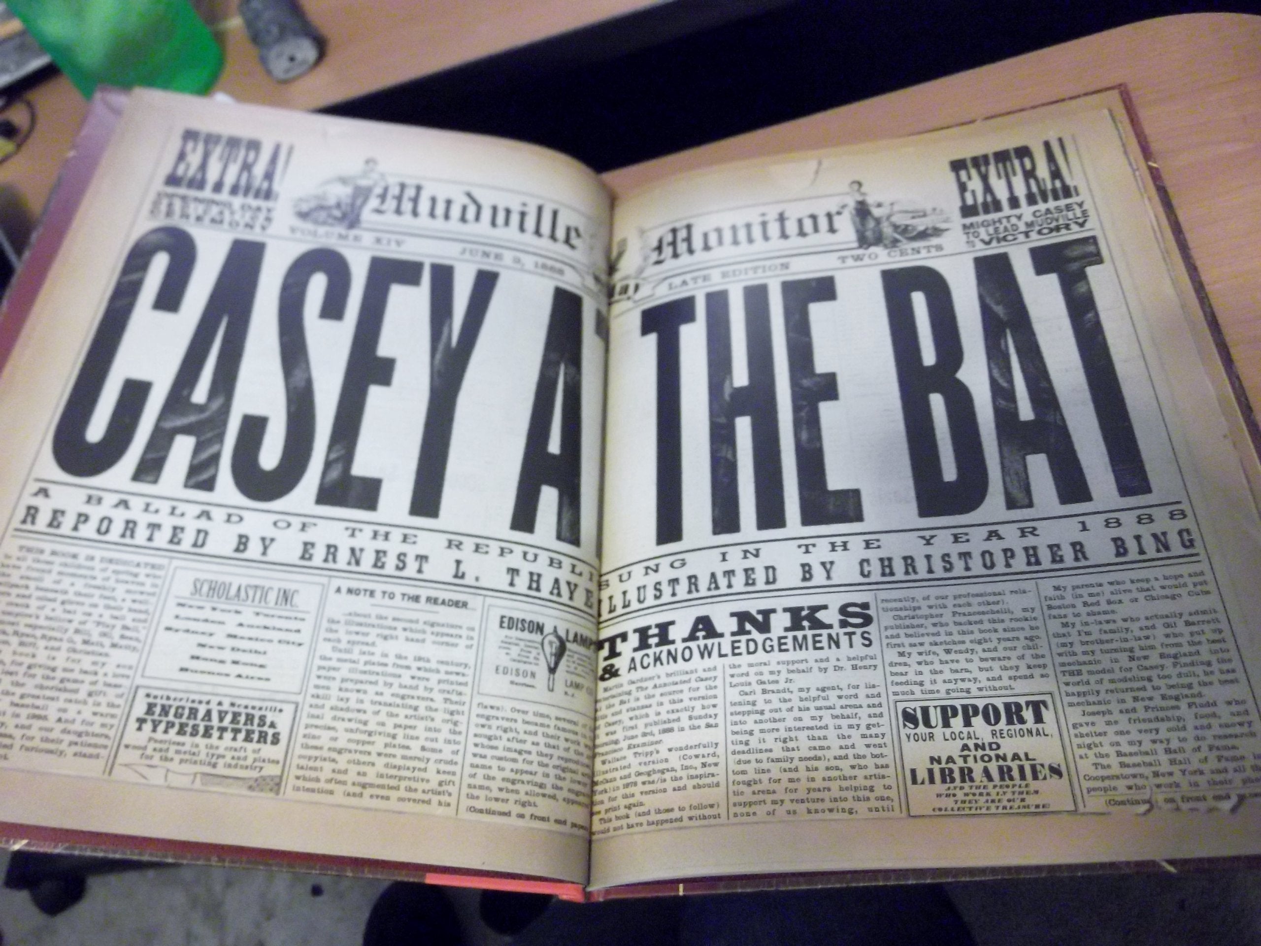 Casey at the Bat: A Ballad of the Republic Sung in the Year 1888 (Caldecott Honor Book),New