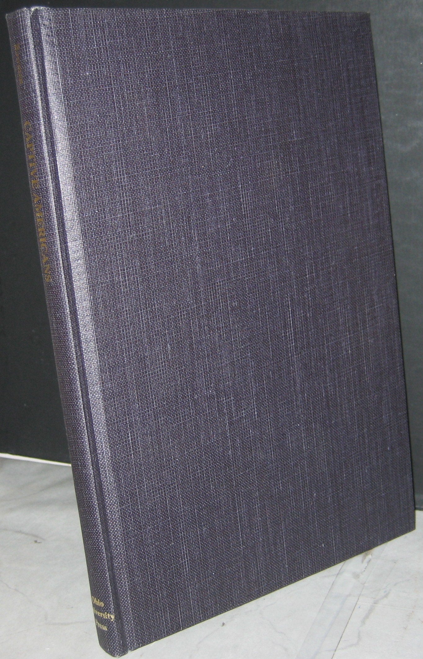 Captive Americans: Prisoners During the American Revolution,Used