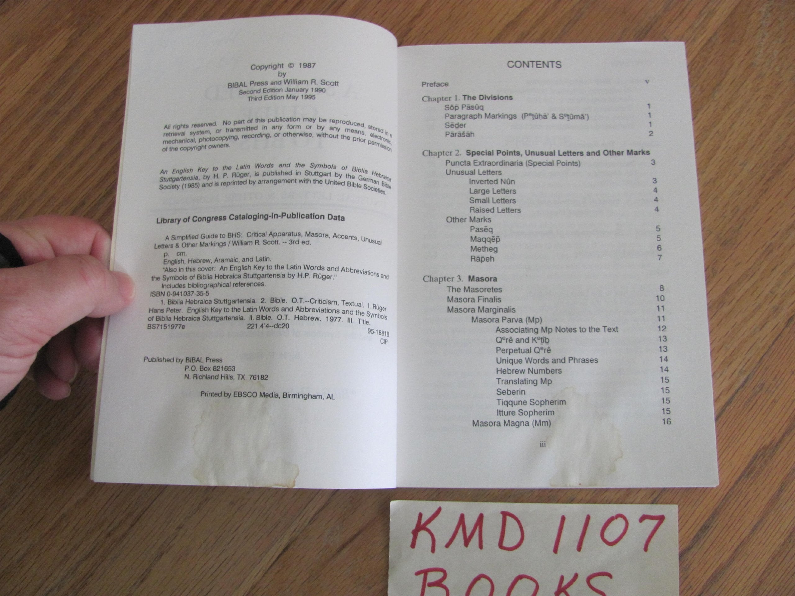 A Simplified Guide to BHS: Critical Apparatus, Masora, Accents, Unusual Letters & Other Markings (English, Hebrew, Arabic and La,Used