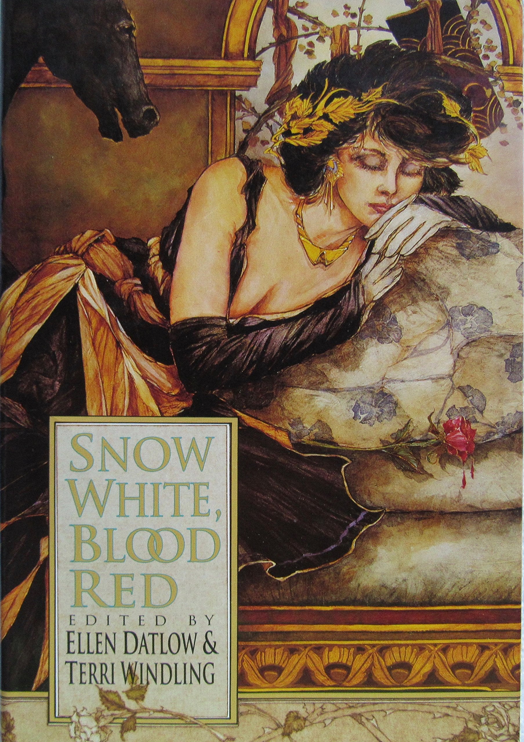 Snow White, Blood Red (Avonova Book),Used