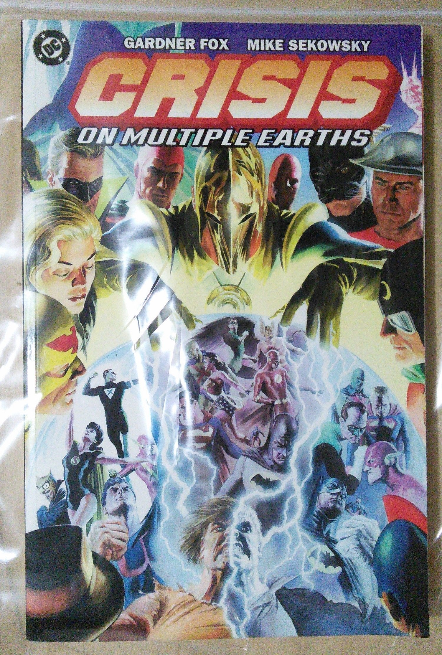 Crisis on Multiple Earths,Used