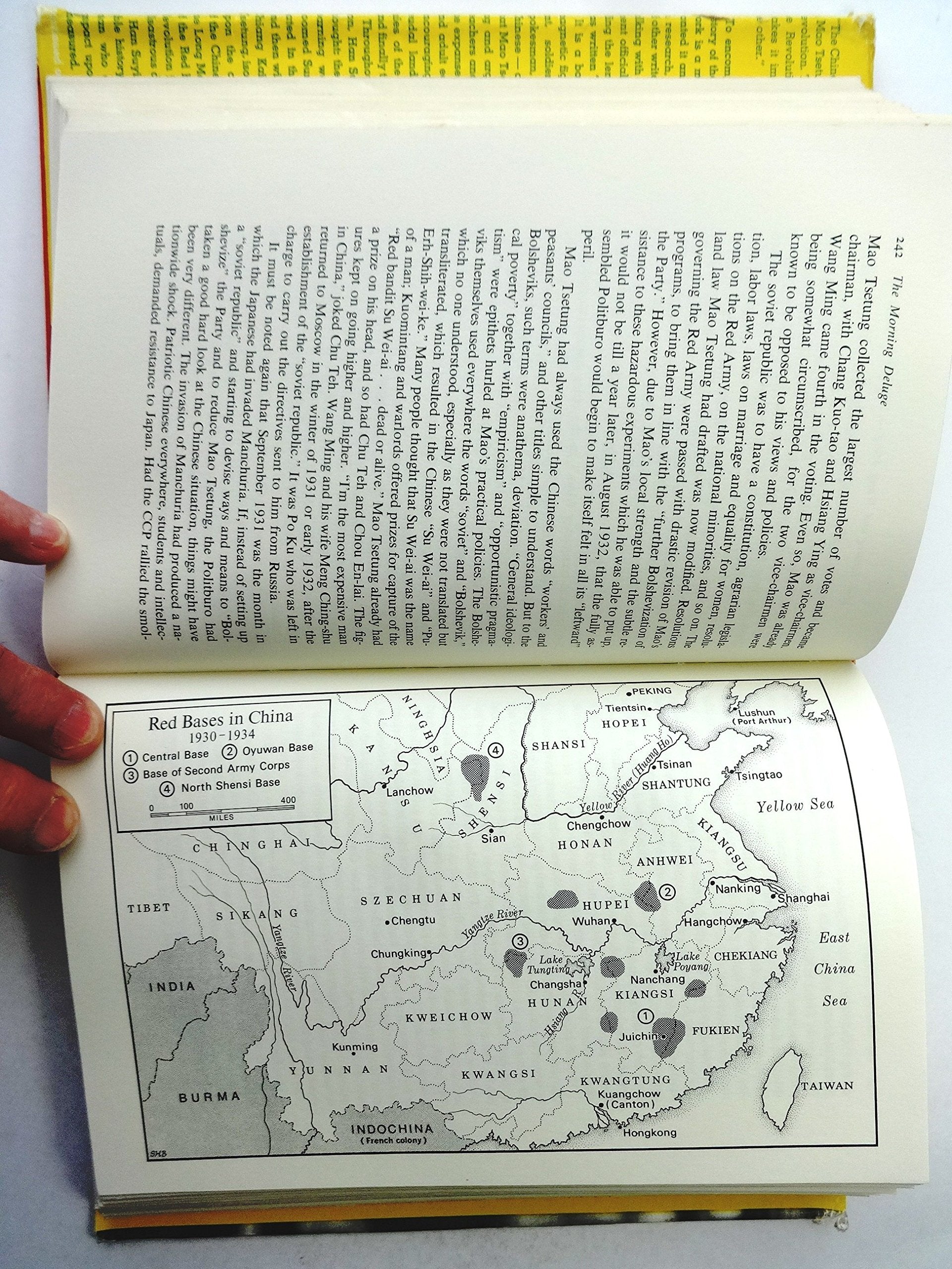The morning deluge;: Mao Tsetung and the Chinese revolution, 18931954,Used