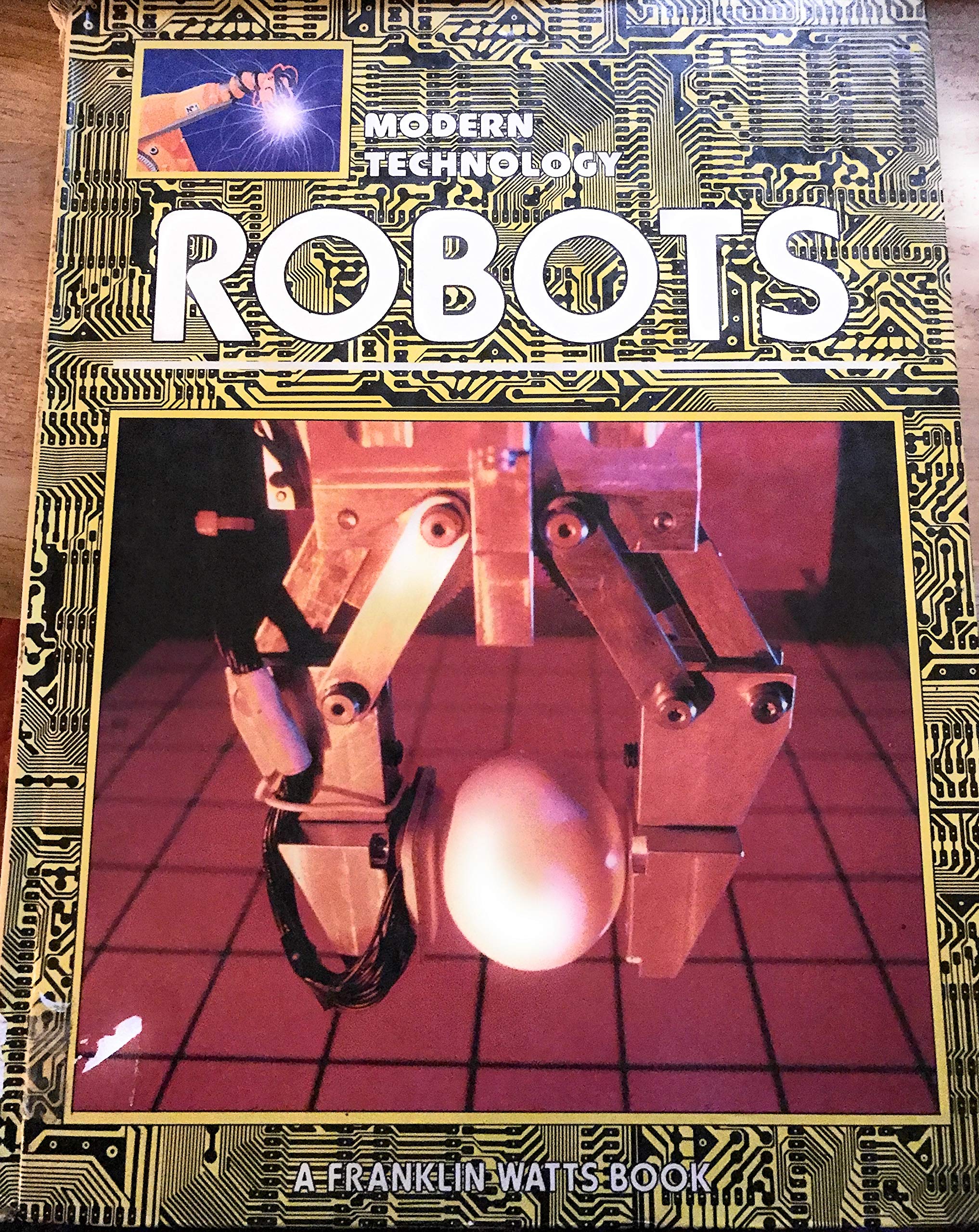 Robots (Modern Technology Series),Used