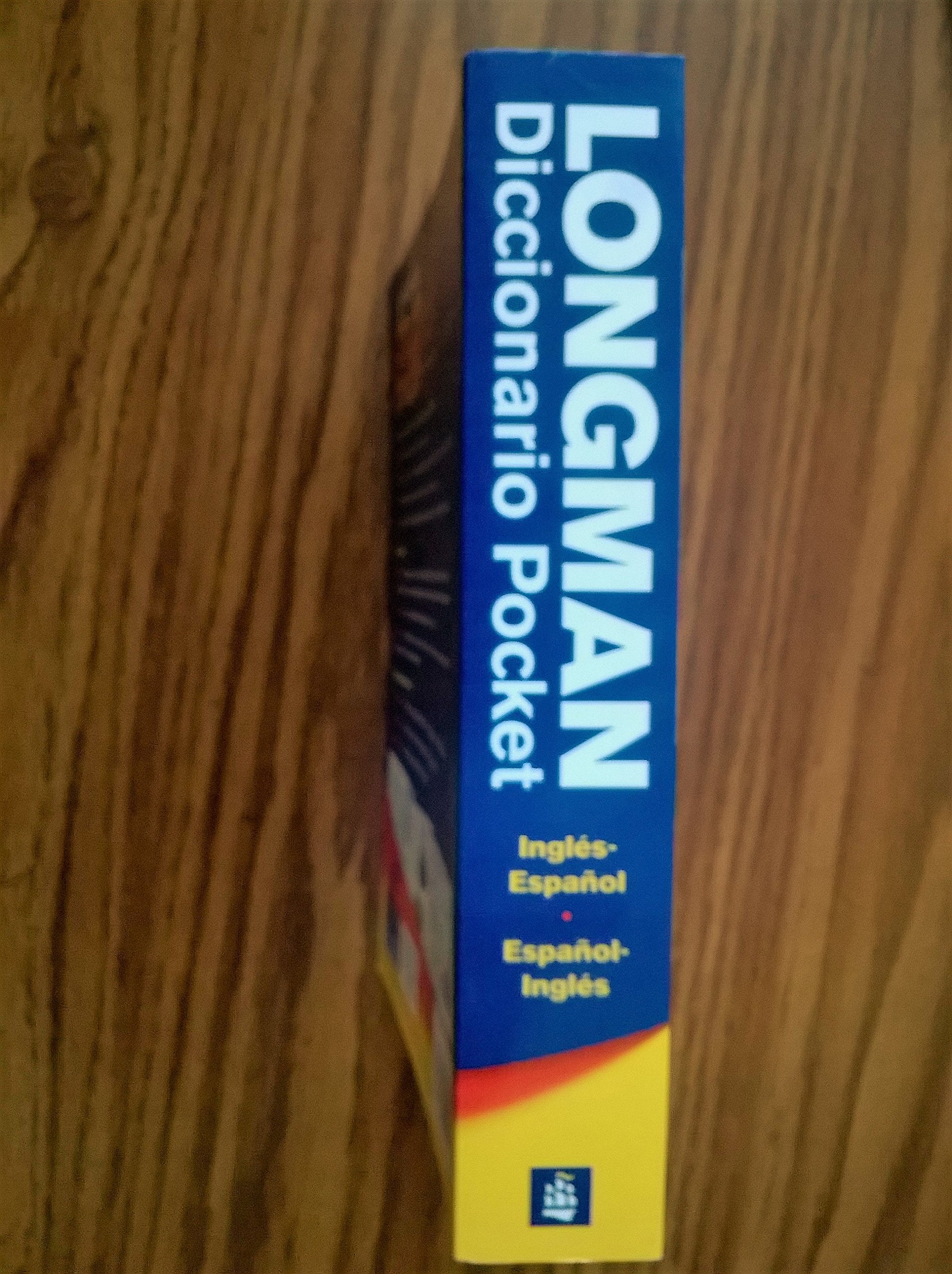 Longman Diccionario Pocket para Estudiantes Latinoamericanos: InglesEspanol y EspanolIngles (Nuevo Edicion),New