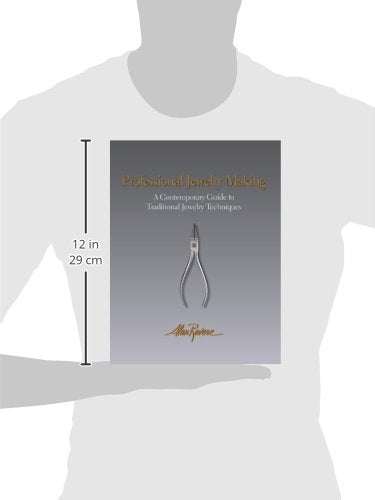 Professional Jewelry Making: A Contemporary Guide to Traditional Jewelry Techniques,Used