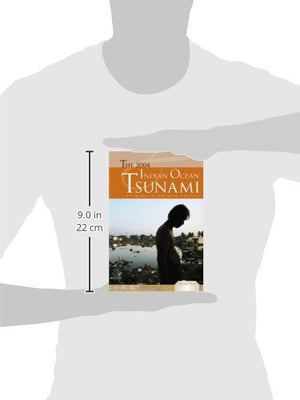 The 2004 Indian Ocean Tsunami (Essential Events),Used