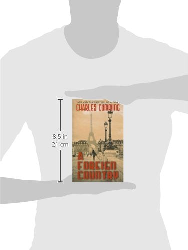 A Foreign Country (Thorndike Press Large Print Basic),Used
