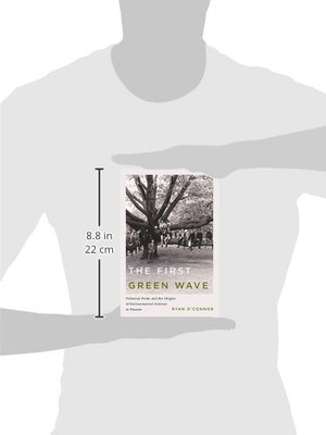 The First Green Wave: Pollution Probe and the Origins of Environmental Activism in Ontario (Nature  History  Society),Used