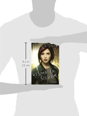 Vision in Silver (A Novel of the Others),Used