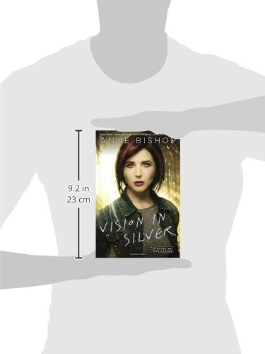 Vision in Silver (A Novel of the Others),Used