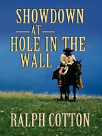Showdown at HoleintheWall (Thorndike Press large Print Western),Used