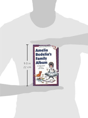 Amelia Bedelia's Family Album (An I Can Read Book, Level 2),Used