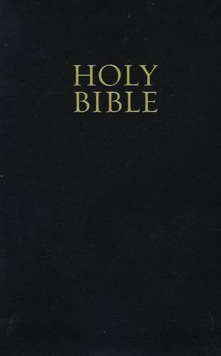 NKJV, Reference Bible, Personal Size, Giant Print, Leathersoft, Black, Red Letter Edition,New