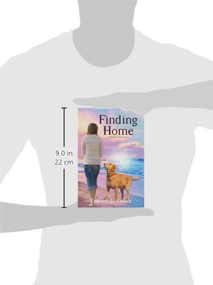 Finding Home: A Hometown Harbor Novel (Hometown Harbor Series),Used