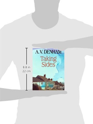 Taking Sides (Thorndike Press Large Print Clean Reads),Used