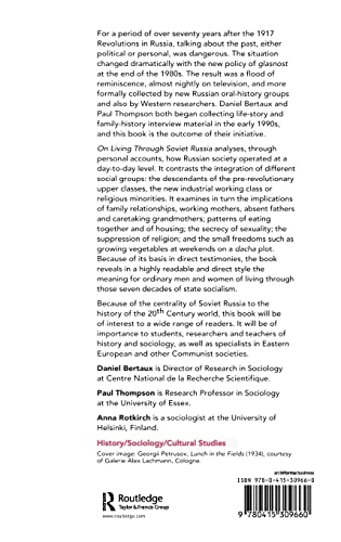 On Living Through Soviet Russia (Routledge Studies in Memory and Narrative),Used