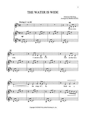 Folk Songs for Solo Singers, Vol 2: 14 Folk Songs Arranged for Solo Voice and Piano for Recitals, Concerts, and Contests (Medium,Used