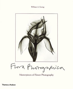 Flora Photographica: Masterpieces of Flower Photography from 1835 to the Present,Used