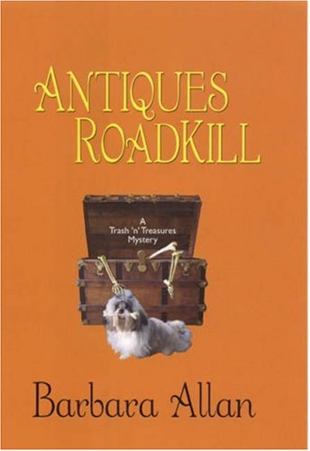 Antiques Roadkill: A Trash 'n' Treasures Mystery,Used