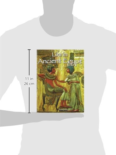 Life in Ancient Egypt (Peoples of the Ancient World),Used