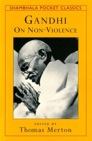 GANDHI ON NONVIOLENCE (Shambhala Pocket Classics),Used