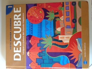 Descubre, Nivel 1: Lengua Y Cultura Del Mundo Hispanico (Spanish and English Edition),Used