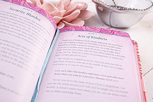 Joy and Strength: 365 Daily Devotions for Mothers,Used