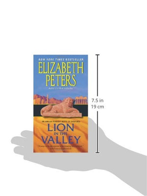 Lion in the Valley: An Amelia Peabody Novel of Suspense (Amelia Peabody Series, 4),Used