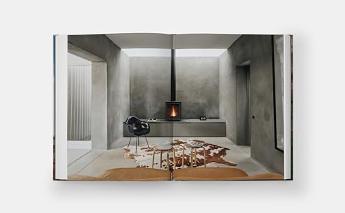 Texas Made/Texas Modern: The House and the Land,Used