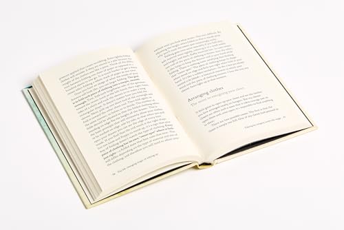 The LifeChanging Magic of Tidying Up: The Japanese Art of Decluttering and Organizing,New