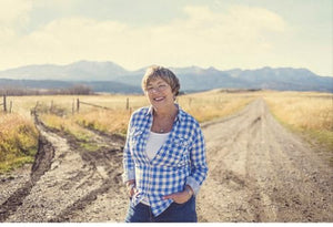 Classified Christmas (Mills & Boon Intrigue),Used