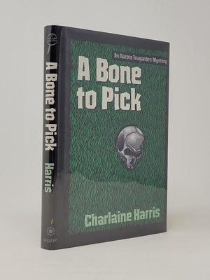 A Bone to Pick (Aurora Teagarden Mysteries, Book 2),Used