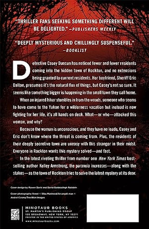 Stranger in Town (Casey Duncan Novels, 6),Used