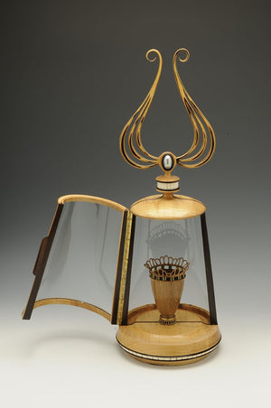 The Cutting Edge: The Lipton Collection and Contemporary Wood Art,Used