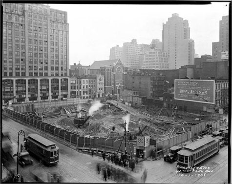 The Chrysler Building: Creating a New York Icon, Day by Day,Used