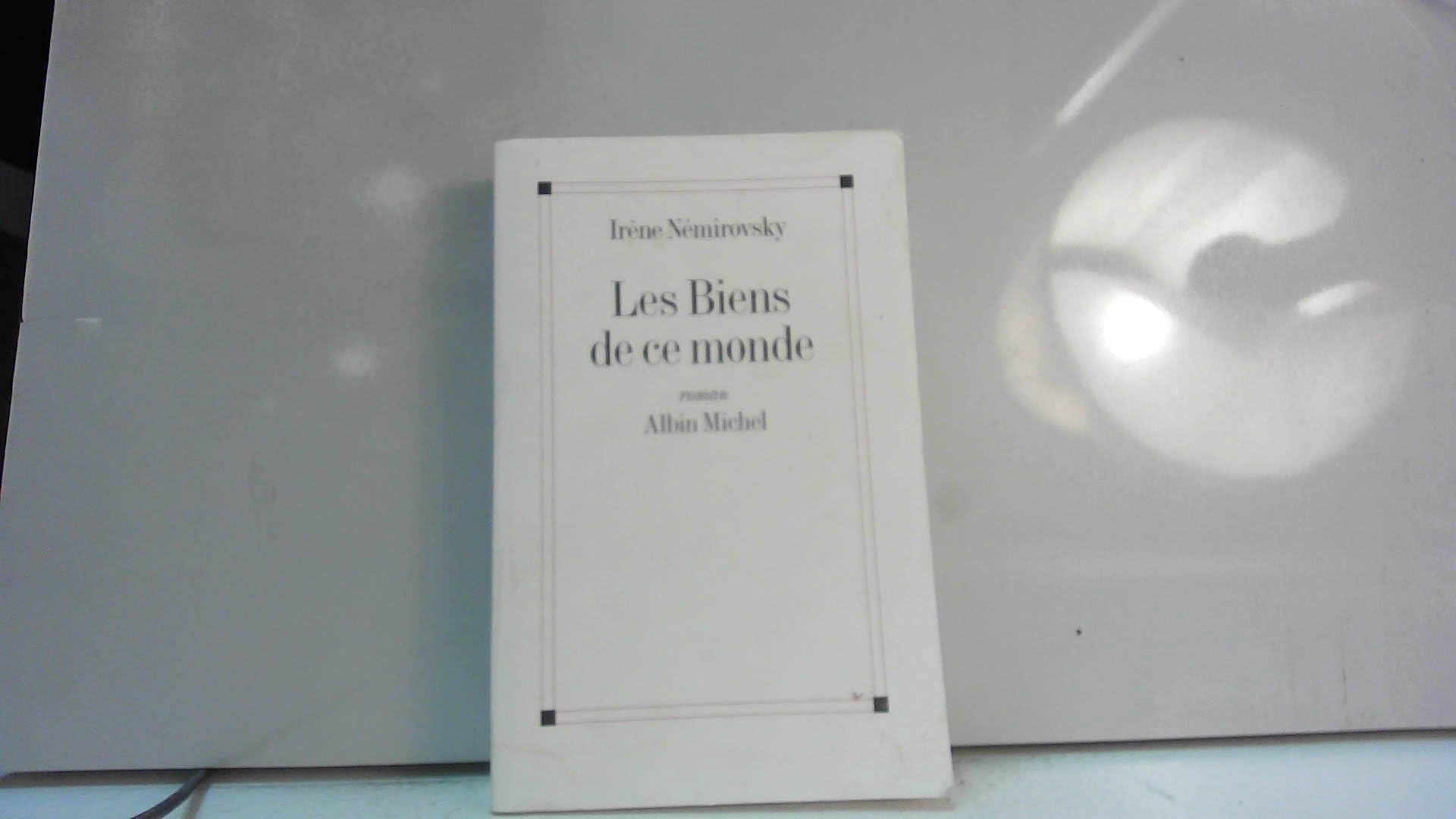 Biens de Ce Monde (Les) (Romans, Nouvelles, Recits (Domaine Francais)) (French Edition),Used