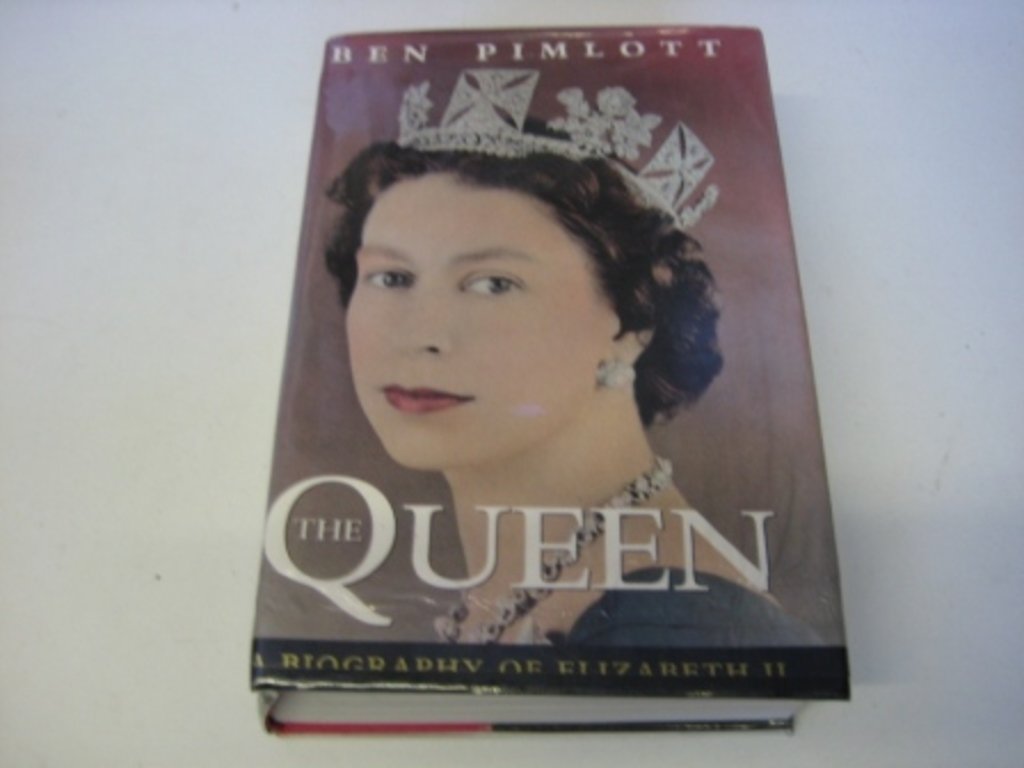 The Queen: A Biography Of Elizabeth Ii-used