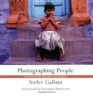 Photographing People: At Home and Around the World,Used
