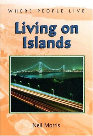 Living on Islands (Where People Live),Used