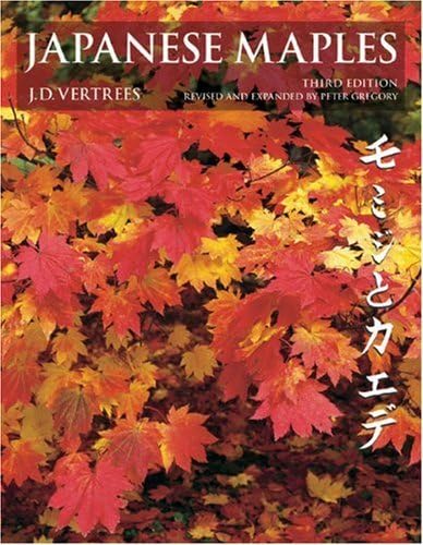 Japanese Maples: Momiji and Kaede,Used
