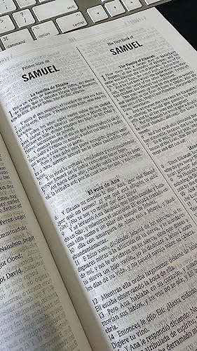 NKJV/RVR60, Bilingual Bible, Hardcover / NKJV/RVR60, Biblia Bilinge, Tapa dura (Spanish Edition),Used